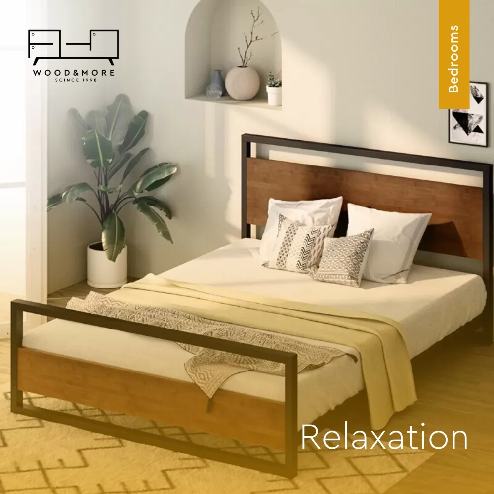 woodandmore - social media posts